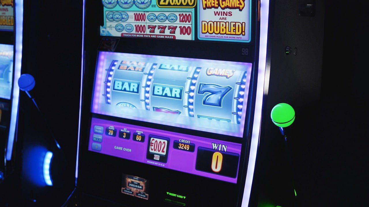 a777 lobby interface showing sports and entertainment entry points